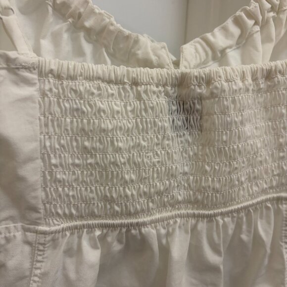 Aritzia Sunday Best Cotton Delphine Poplin Camisole in White - Picture 7 of 13